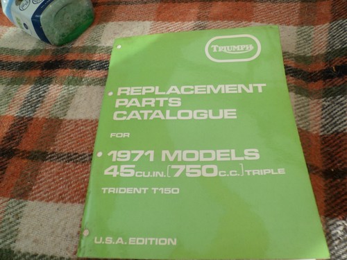 Genuine triumph 750 triple - ⭐,