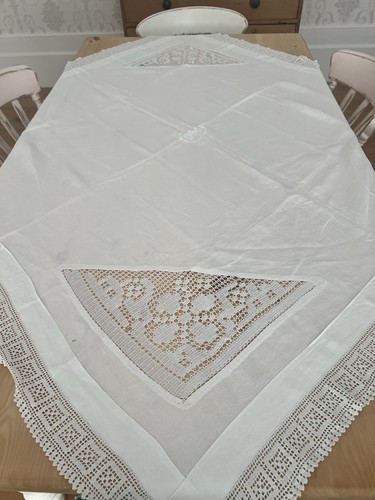 White lace vintage - white,