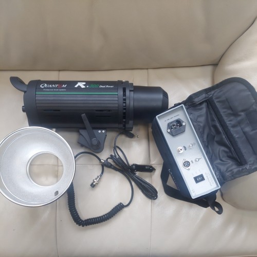 Quantuum 300 flash - quantuum, with