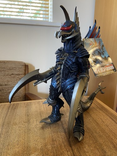 Bandai gigan 2004 inch - bandai, 8