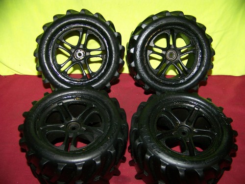 Traxxas chevron tires wheels - chevron,