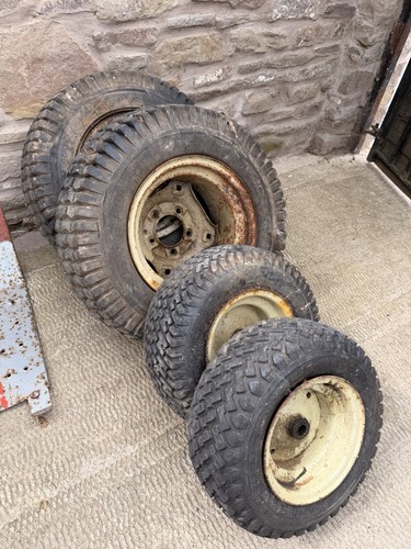 Wheel horse tractor front - wheel,