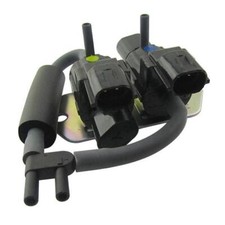 Front Wheel Vacuum Switch Solenoid Valve For Pajero Mitsubishi 4WD 8657A031[