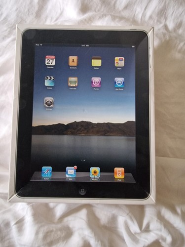 Empty original ipad - empty,
