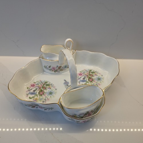 Aynsley wild tudor bone china - bone,