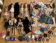 Bratz Doll Bundle 9 Dolls Plus Clothes Accessories Bags Shoes y2k Vintage Rare