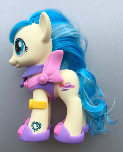 Vintage little pony - g4,