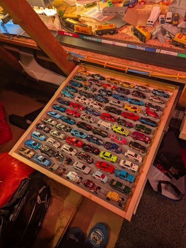 Hot wheels diecast toy - hot,