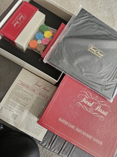 Trivial pursuit master - pursuit,