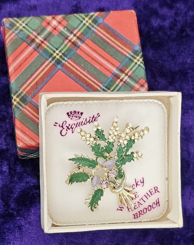 Vintage exquisite lucky white - exquisite,