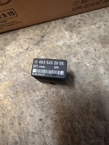 Genuine mercedes 190e w124 - 190e,