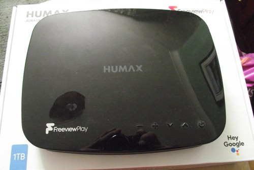 Humax aura uhd - humax,