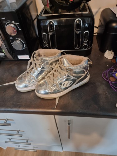 Chrome silver heelys well - heelys, i