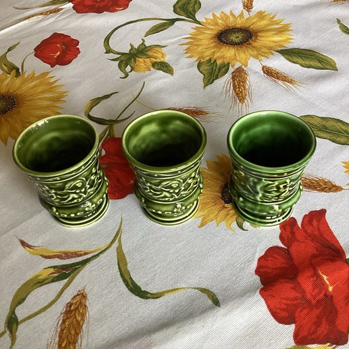 Sylvac green small vases - ,