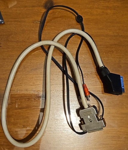 Commodore amiga rgb scart - rgb,
