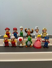 Super Mario figures bundle of 12 great condition toad mario luigi donkey king