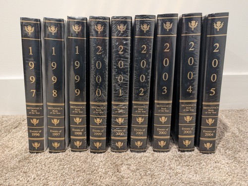 Lot britannica book - 9, of