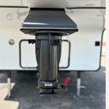 MADE IN THE USA 5th Wheel to