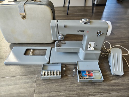Pfaff sewing machine - sewing,