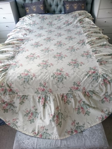 Dorma croscill chestnut hill - chestnut,
