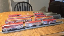 HO Hawthorne Village St. Louis Cardinals DCC Train Set