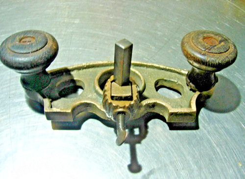 Antique brass bronze closed - antique, or