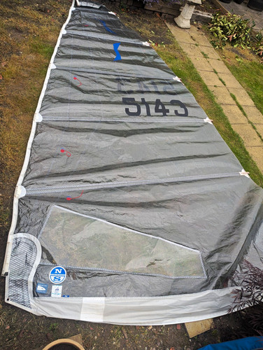 North sails solo - north, dinghy