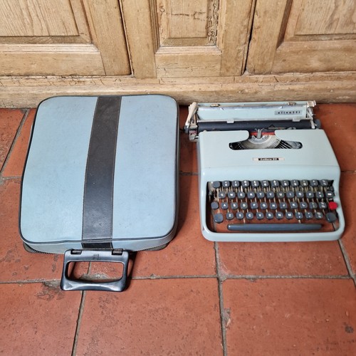 Vintage olivetti underwood - vintage,