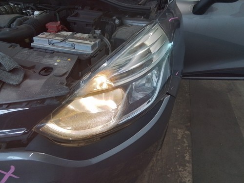 Headlight passenger left lamp - passenger,