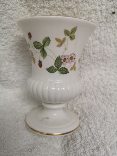 Wedgwood wild strawberry vase - wedgwood,