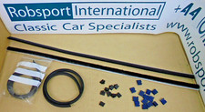 Triumph STAG ** WEATHERSTRIP KIT - DOOR GLASS - Inner,Outer + clips CAR SET! **