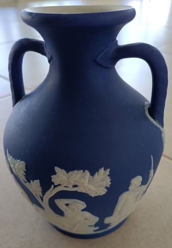 Wedgwood jasper portland - portland, vase