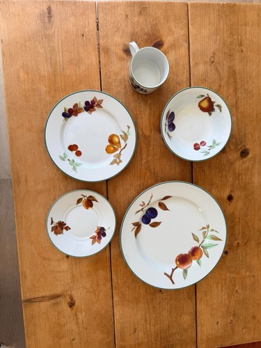 Royal worcester evesham vale - worcester,
