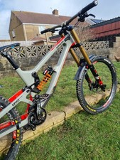 downhill mountain bike large