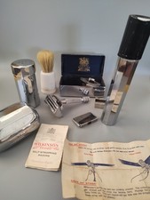 Vintage Wilkinson Sword self