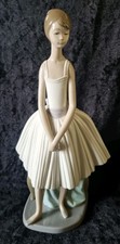 Nao by Lladro Ballerina