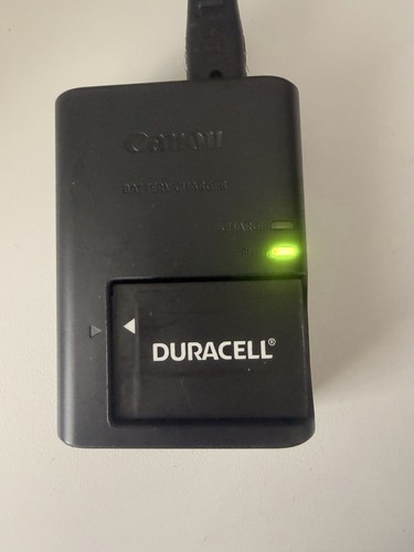 Genuine canon e12e charger - lc-e12e,