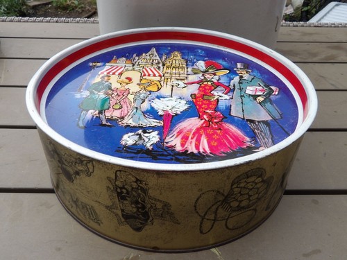 Vintage metal quality street - metal,