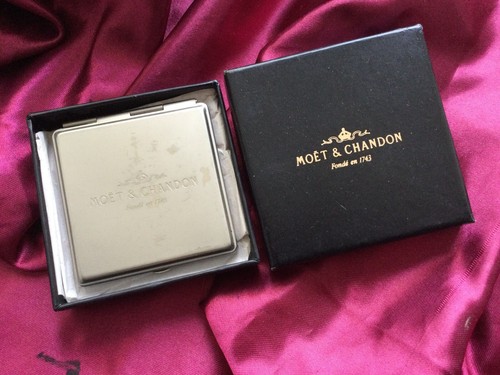 Moët chandon compact mirror - chandon,