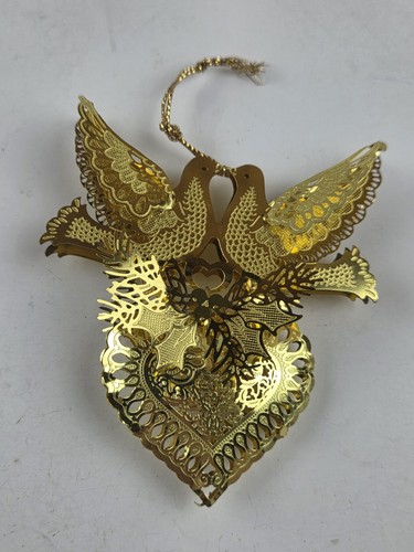 Vintage gold metal - gold,