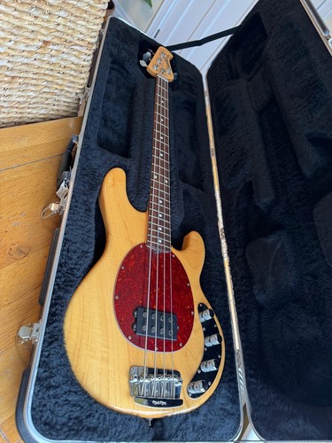 2001 musicman stingray 3eq - stingray,