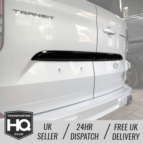 Rear number plate plinth - rear,