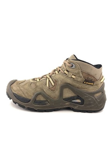 Lowa bora gtx hiking boots - lowa,