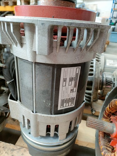 Used fork lift reach - bt,