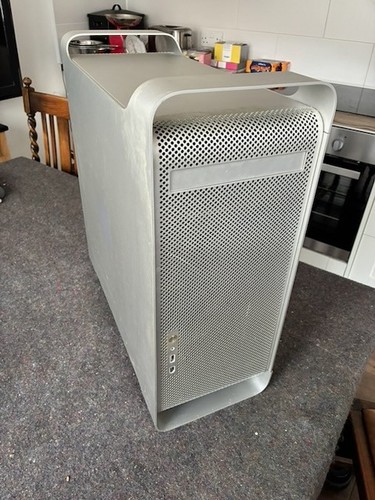 Vintage apple power - apple, g5