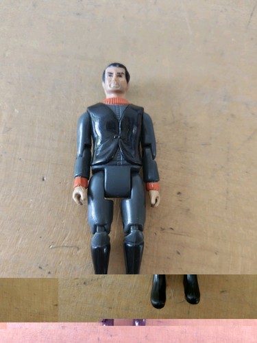 Captain scarlet black - captain,