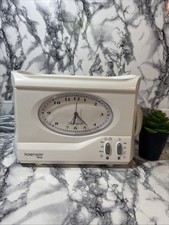 Swan STM201N Vintage Retro Style Teasmade with Clock & Alarm White A2