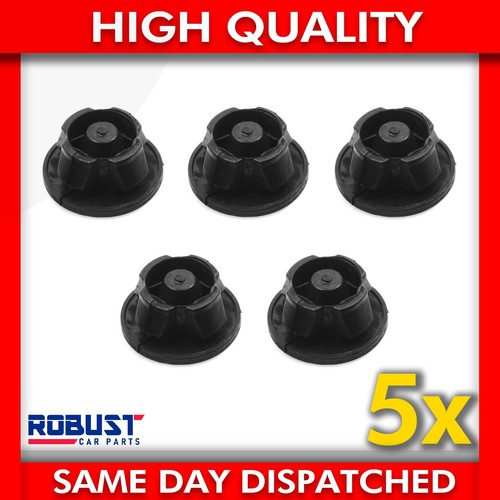 Engine cover grommets bung - cover,