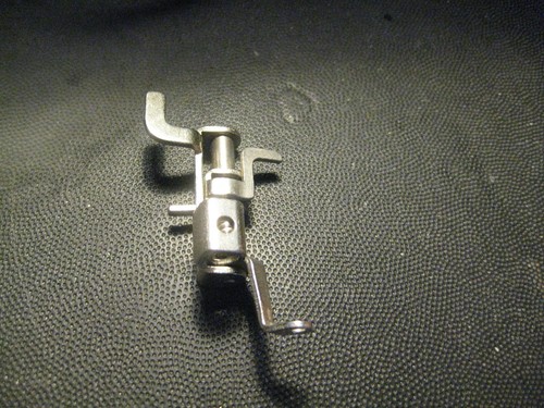Rare 171071 singer - rare,