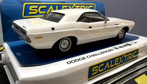 Scalextric dodge challenger - scalextric,